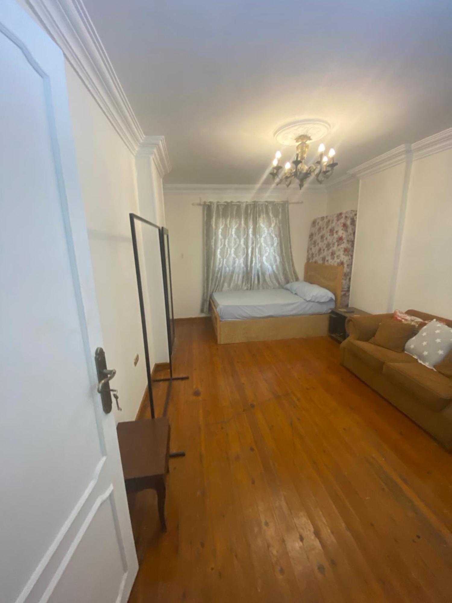Apartment شارع حسين حجازي متفرع من شارع الفلكي عند ماموريه الضرايب العامه